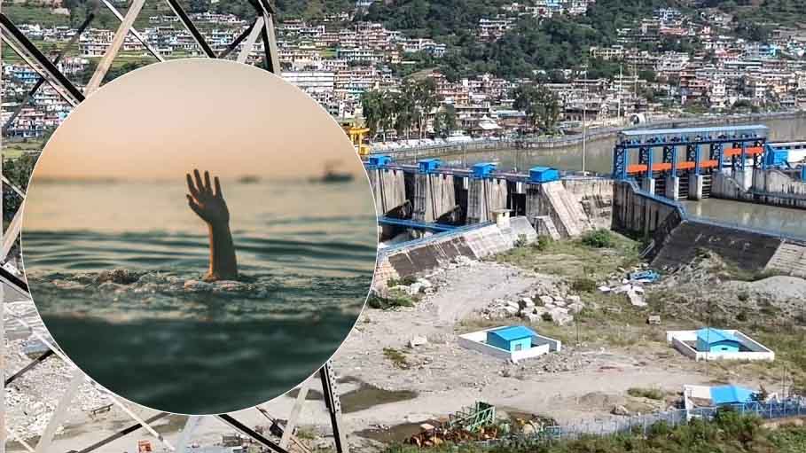 Boy, 15, Falls into River While Taking Selfie in Uttarakhand; Dies