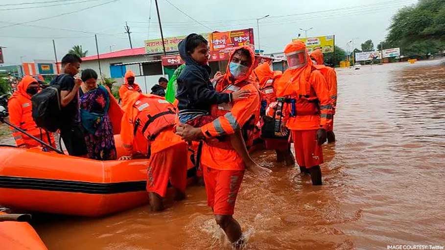 Maharashtra Man Found Dead in A Drain During Heavy Rains