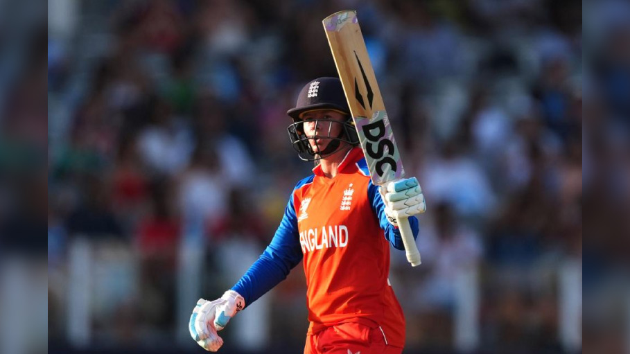 Danni Wyatt-Hodge Shines as England Cruise Into Women’s T20 World Cup Semi-Finals
