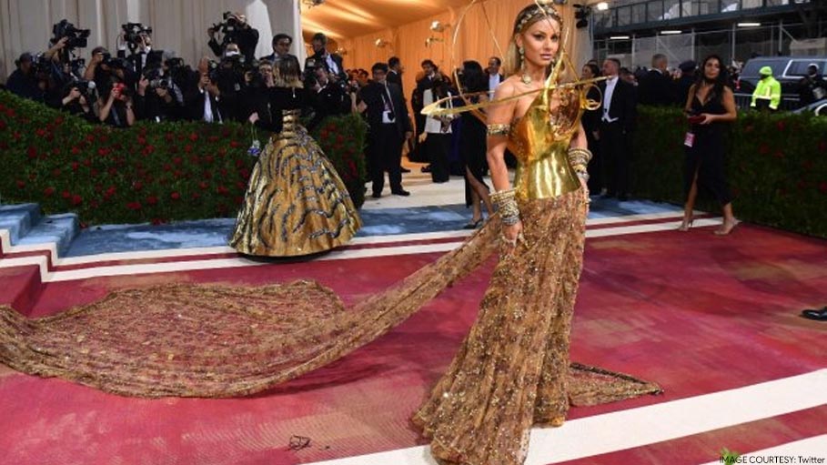 Natasha Poonawalla Slayed The Red Carpet at Met Gala 2022 with Her ‘Golden’ Themed Look