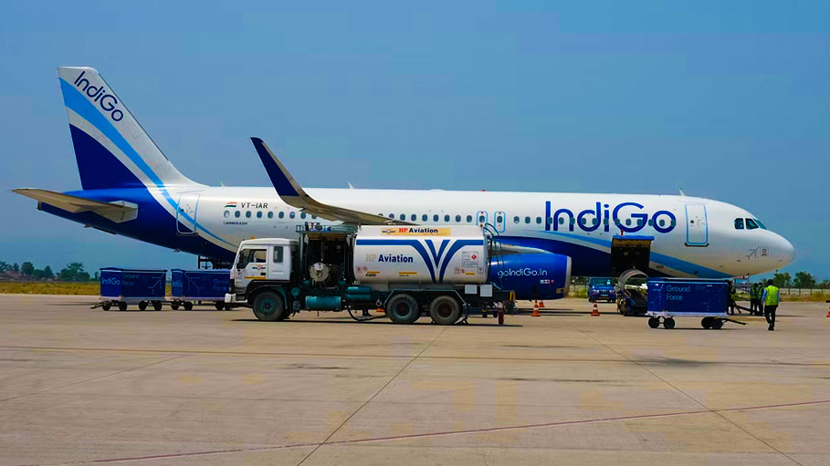 IndiaGo's Delhi-Udaipur Flight Returns Due to Engine Glitch