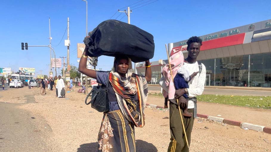 War Shatters Eid Holiday In Sudan's Capital As Residents Flee Perilously