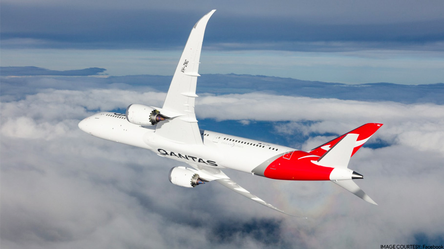 The World’s Longest Flight QF7879 Arrives from New York to Sydney