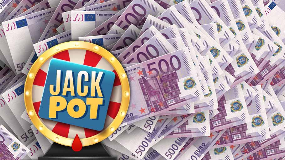 Beggars Win 50,000 Euros With Scratchcard That a Stranger Gifted Them