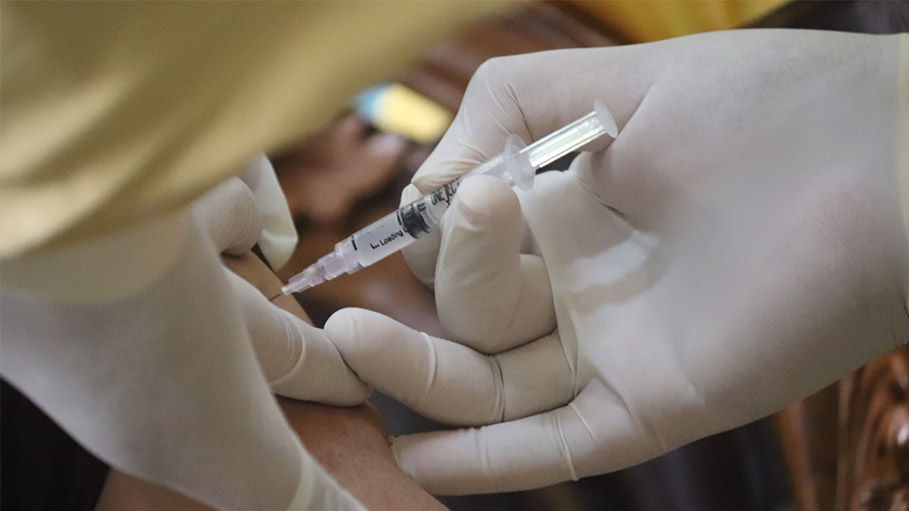 COVID-19 Patients Should Take the Jab After Three Months of Recovery