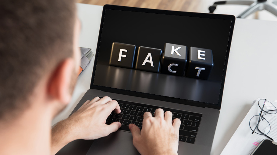 Everything You Need to Know about Fake News: How to Spot Fake News