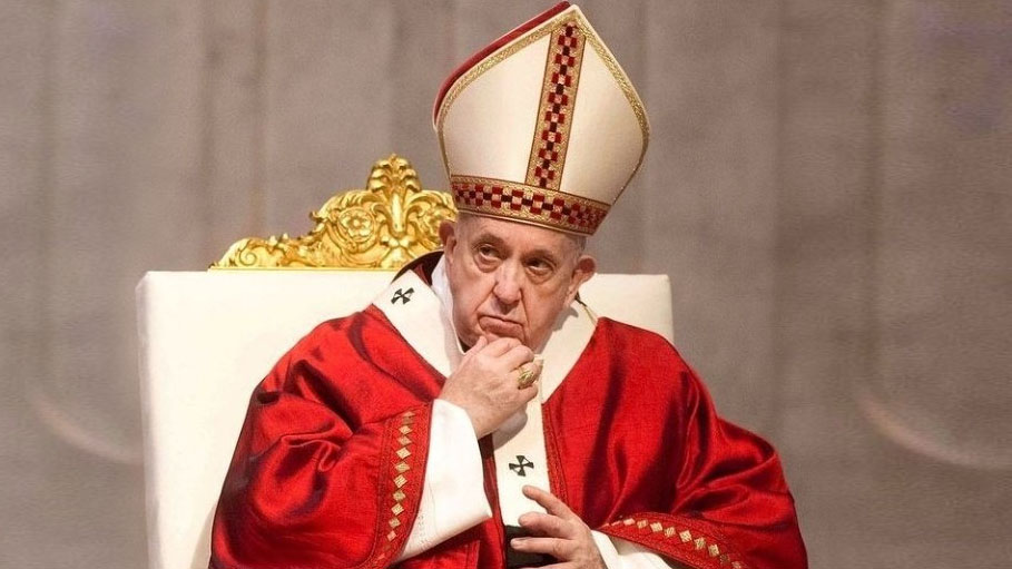 "Even I Kneel on Streets of Myanmar and Say 'Stop The Violence'": Pope Francis