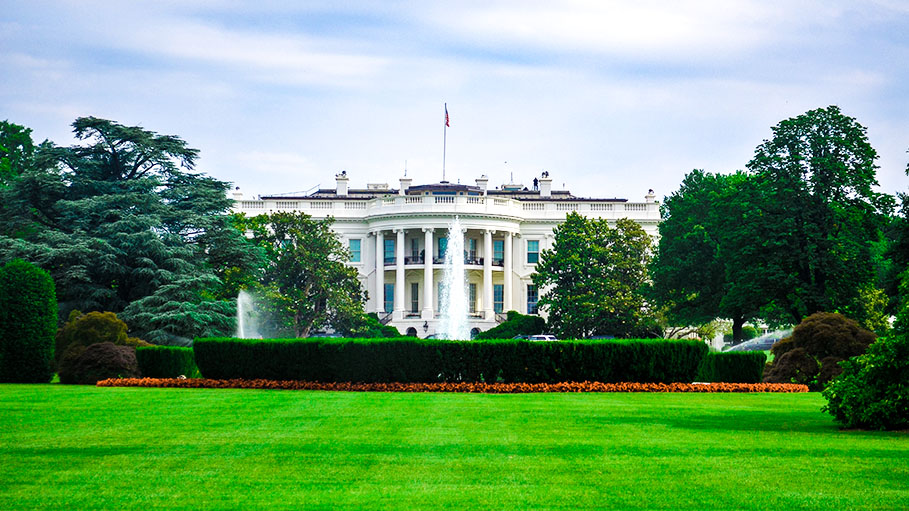 White House Lockdown: Air Space Violation Was Reported
