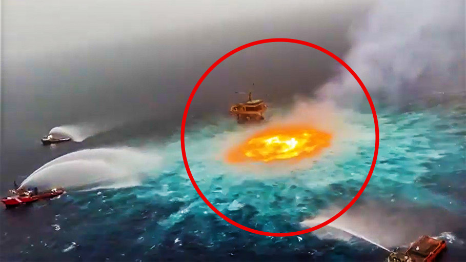 Video: Fire Rages in The Middle of Ocean Surface Near Mexico