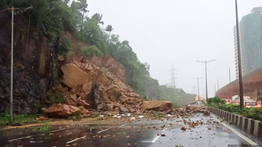 Mumbai: Heavy Rain Causes Landslide on Western Express Highway, Traffic Diverted