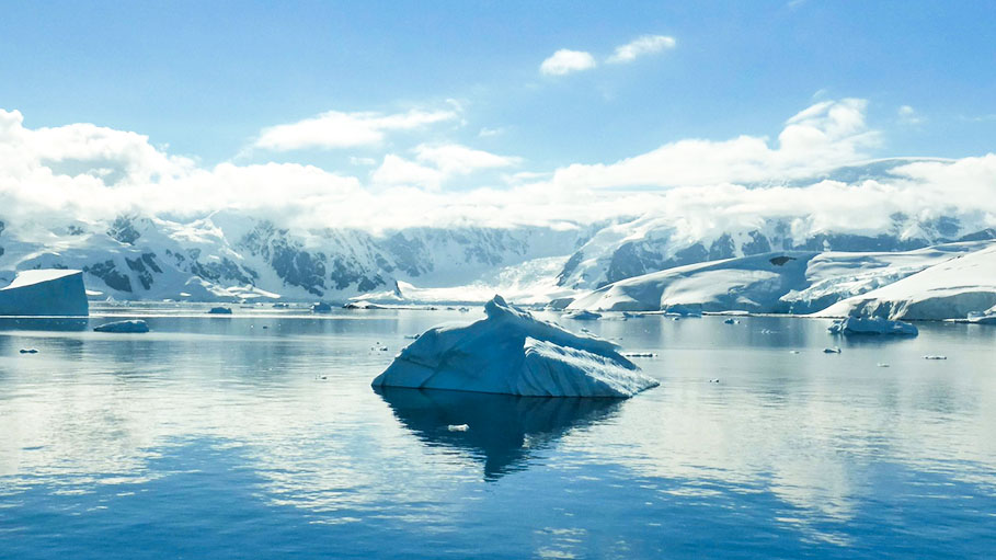 Quick-Melting of Ice in Antarctica Increases the Risk of Sea Level Rise