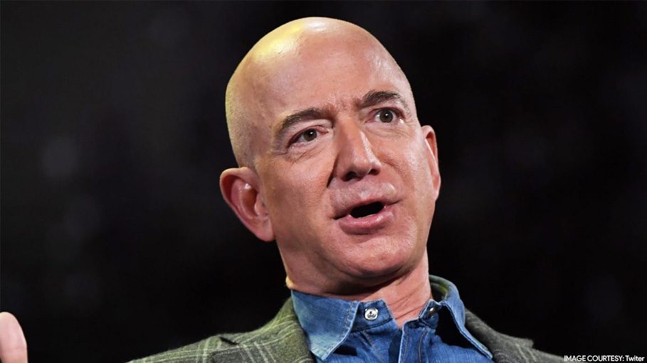 Amazon CEO Bezos Tentatively Beats Defamation Case by Girlfriend’s Brother