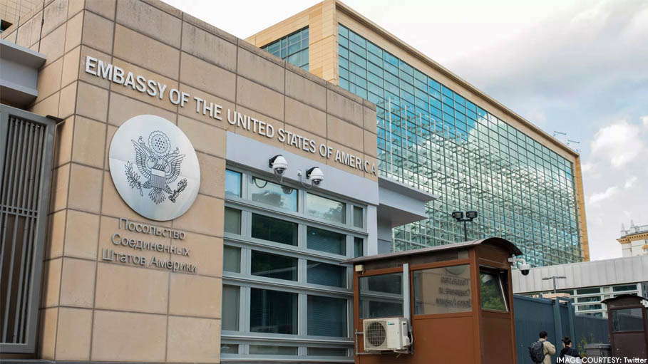 United States: Warns Against Travel to Russia, Orders Diplomats' Families to Leave Ukraine