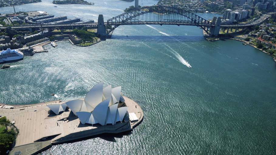 Australia to Review Reopening Plans amid New Variant 'Omicron' Scare