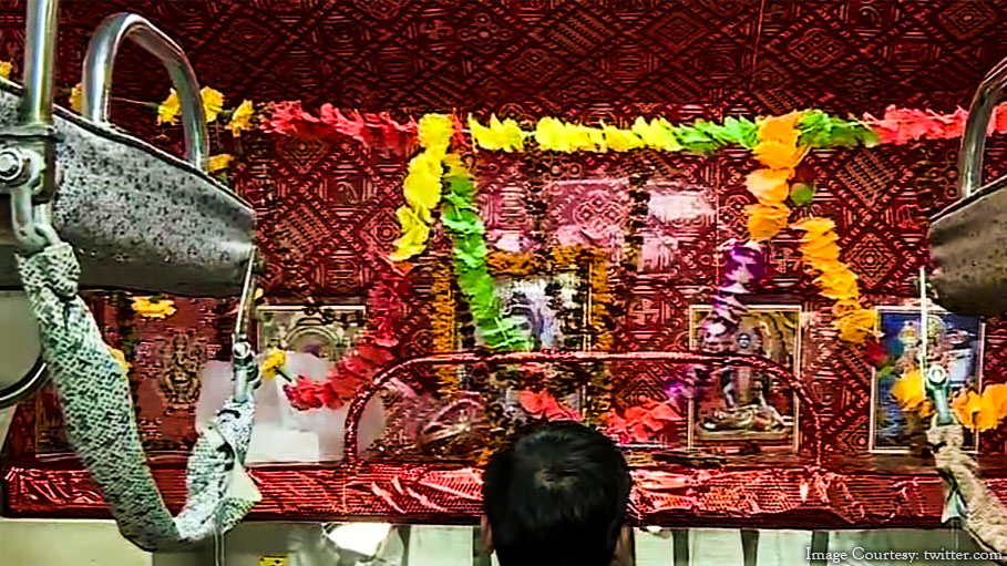 A Seat on Kashi Mahakal Express Turned into Mini-Temple for Lord Shiva
