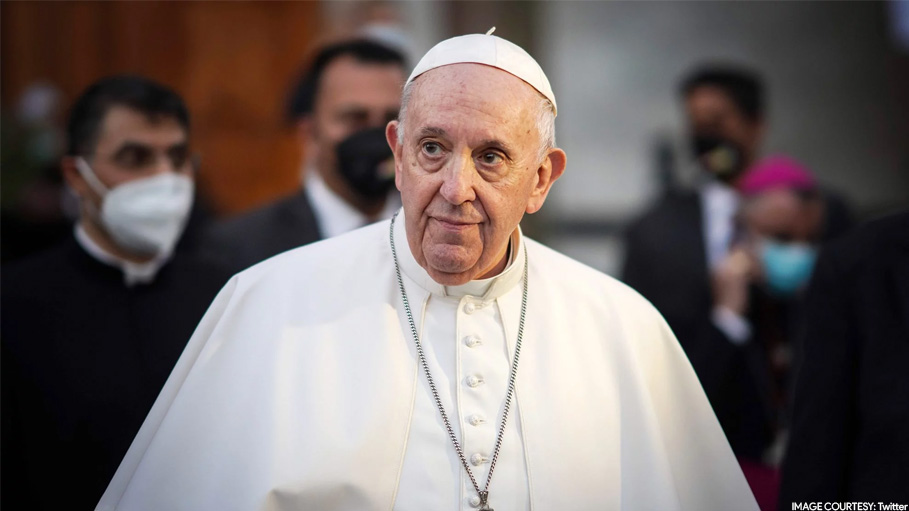 Choosing Pets Over Children is Selfish, Robs Us of "Humanity": Pope Francis