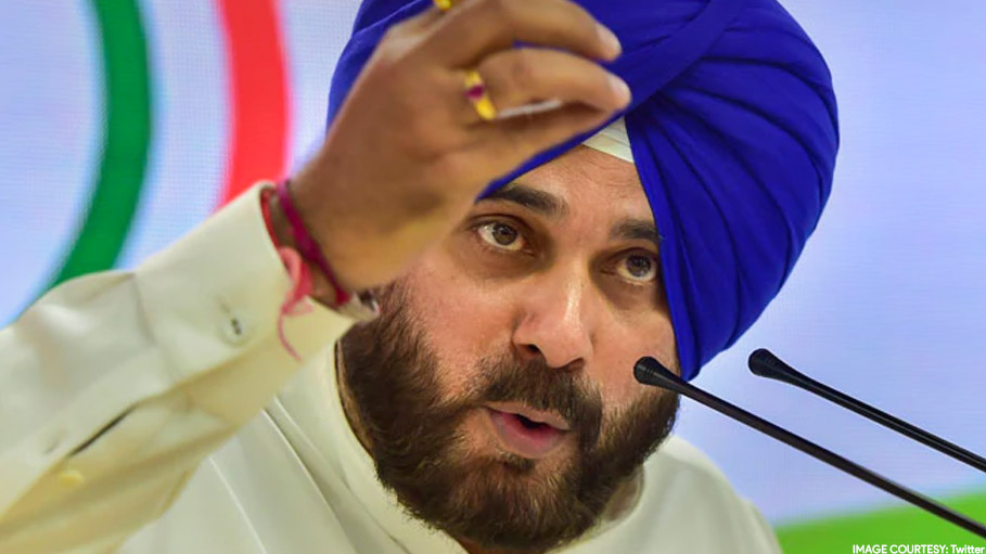 After No Reply from Navjot Singh Sidhu, Bihar Cops Put Notice Outside His Home