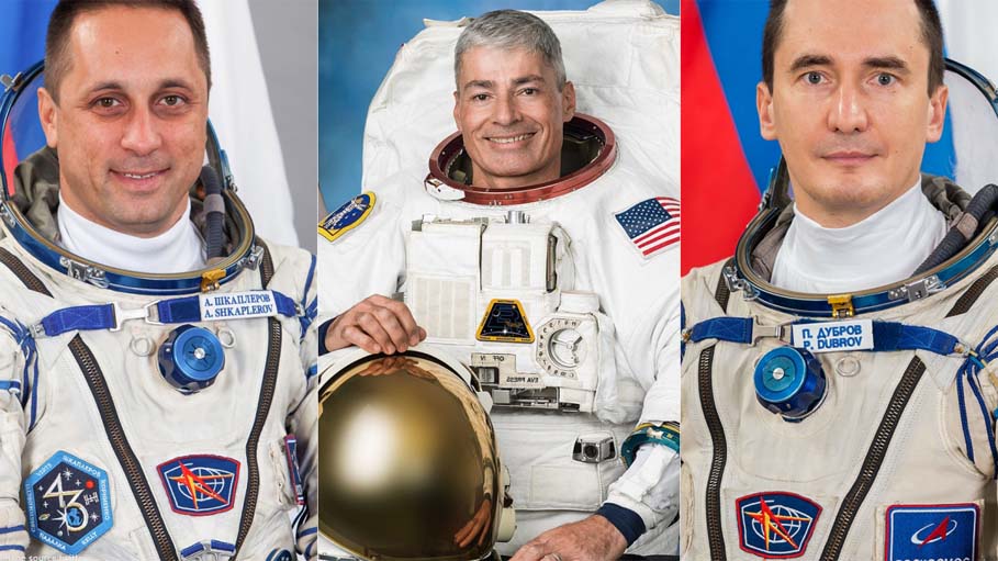 In Space, Russians and Americans Remain "Dear Friends"