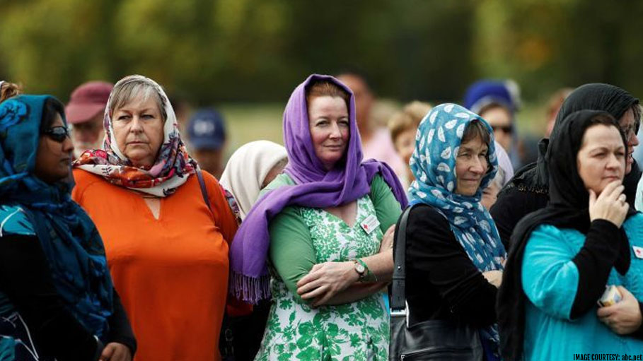 New Zealand Women Wear Headscarves to Show Solidarity after the Mosque Shooting