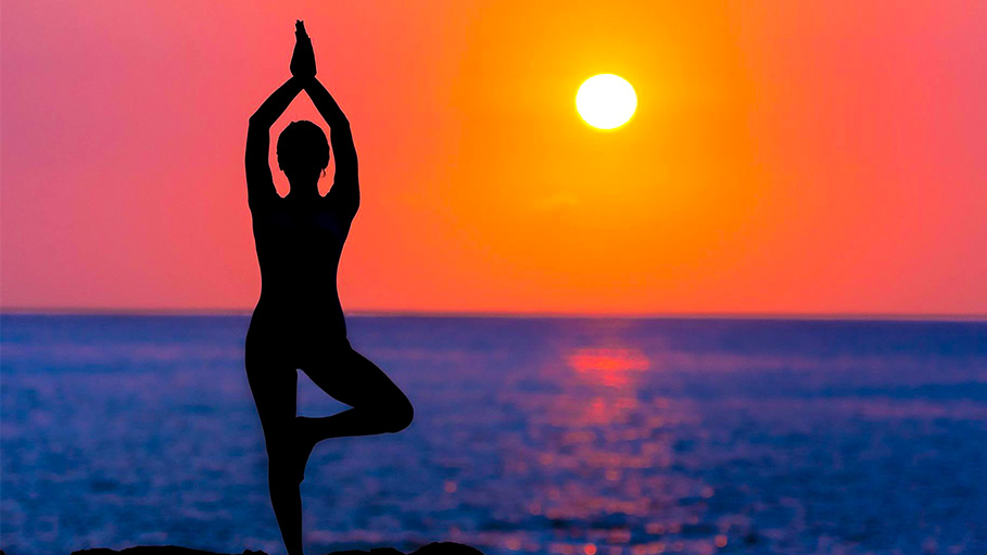 Govt Invites Proposals to Study Effects of Yoga, Meditation in Fighting Coronavirus