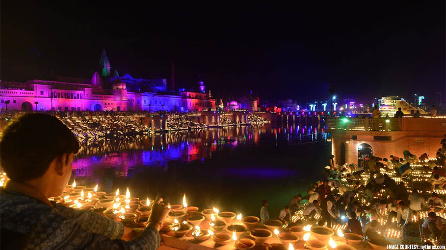 This Diwali India Sets a New Record by Lighting 300,000 Oil Lamps