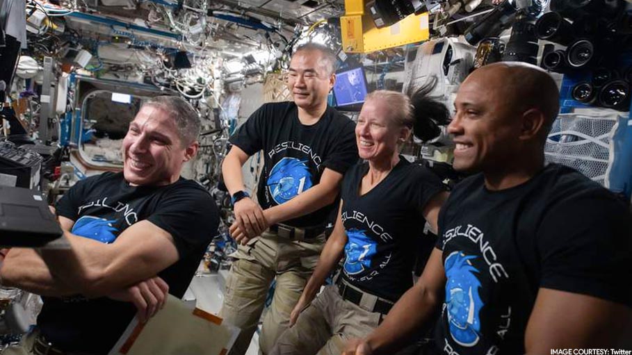 "Felt Really Heavy": 4 Astronauts Describe Returning to Earth on SpaceX Capsule