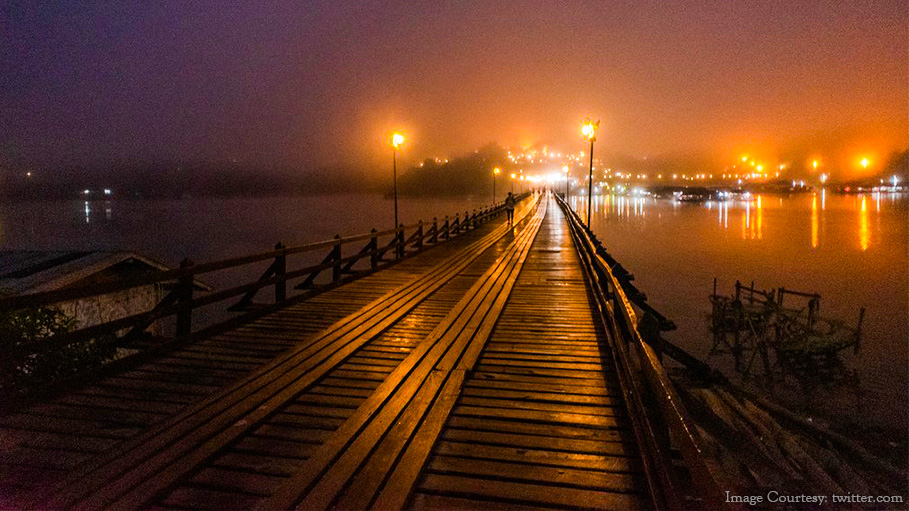 Thailand’s Longest Wood Bridge ‘Uttamanusorn Bridge’ May Collapse Due to Rain