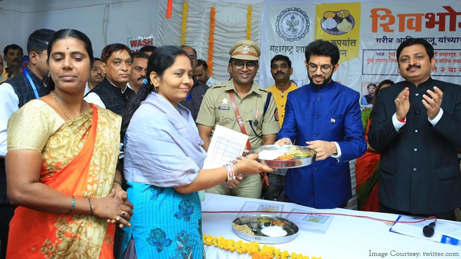 Pune Shop Owner Seeks Police Help as 500 People Turn up for ₹10 'Shiv Bhojan' Thali