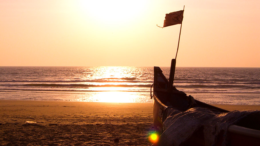 75-Year-Old Norwegian Lady Drowns in Goa's Morjim Sea Beach