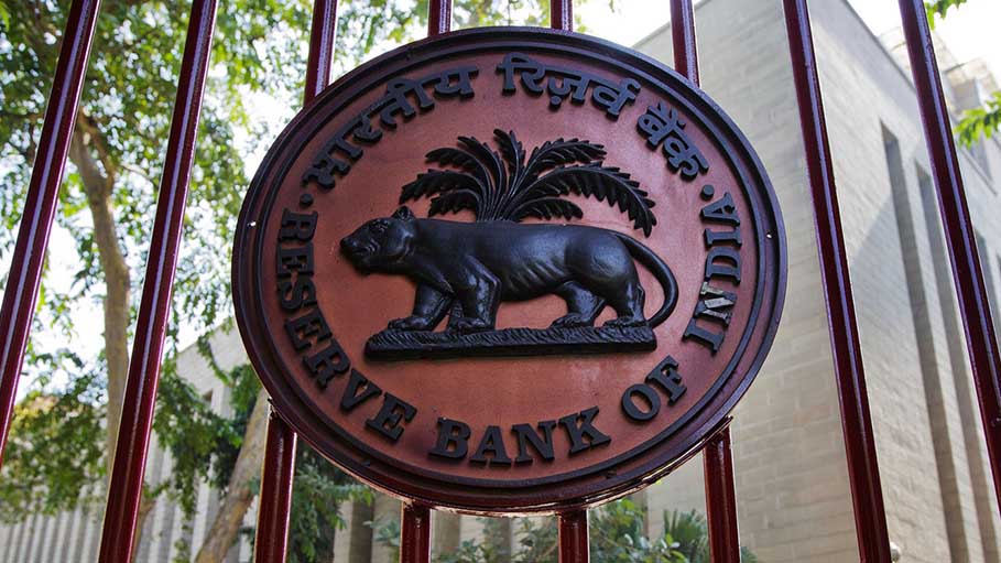 RBI Increases Banks' Aggregate Exposure Limit for Small Businesses to ₹7.5 Crore