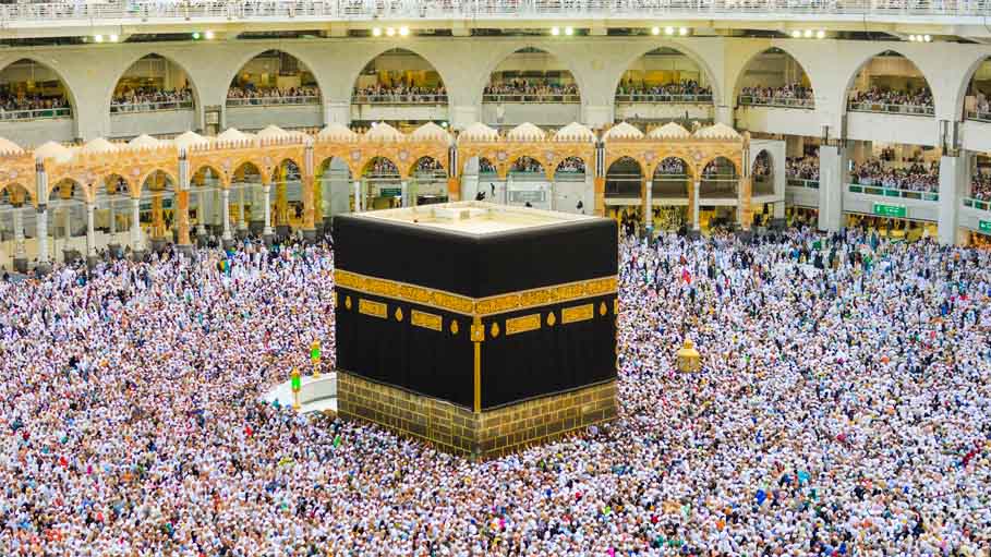 Saudi Smashes Fraud Covid Testing, Vaccination Ring ahead of Hajj