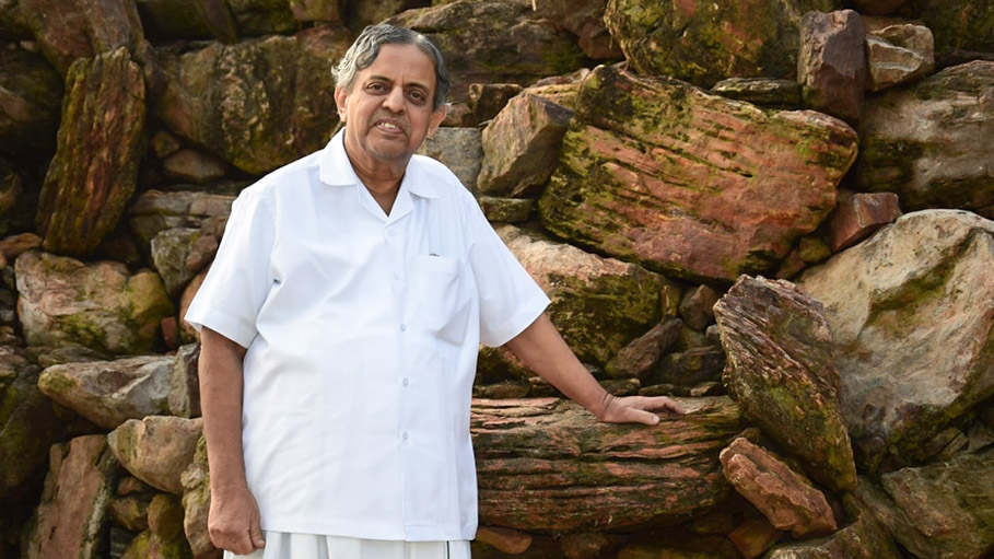 International Yoga Day 2019: Meet Dr HR Nagendra, Popularly Known as the Yoga Guru of PM Narendra Modi