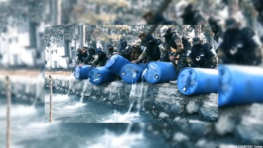 Watch: Taliban Pour 3,000 Litres of Liquor into Kabul Canal