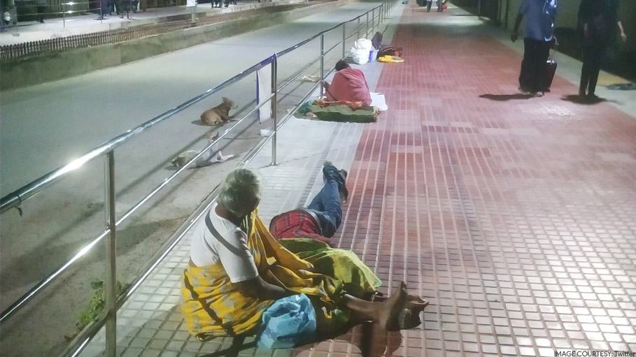 COVID-19 Effect: For 90% Workers in India's Informal Economy, There’s No Shelter