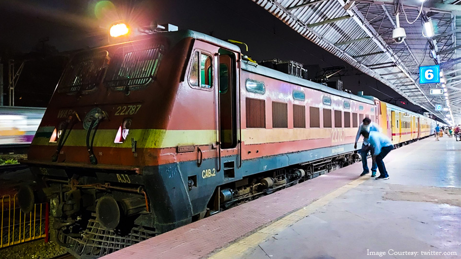 Following Coronavirus Outbreak Indian Railways Cancels More than 80 Trains till April 1