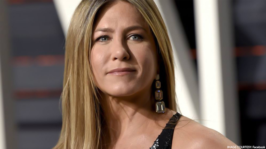 Jennifer Aniston Makes Her Debut on Instagram Ultimately Leading the Site to Crash