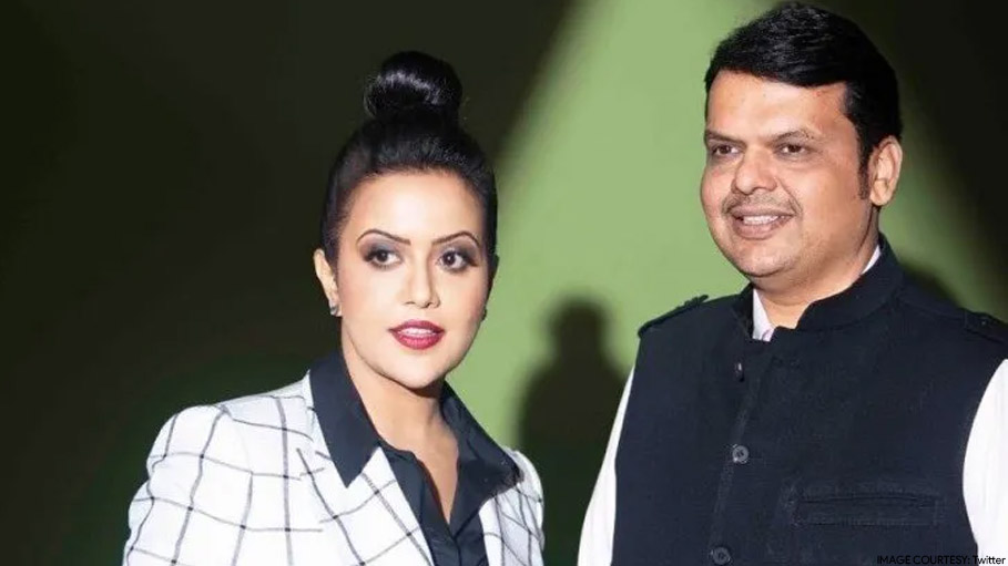 Woman Who Posted Abusive Comments on Devendra Fadnavis' Wife's Has Been Arrested