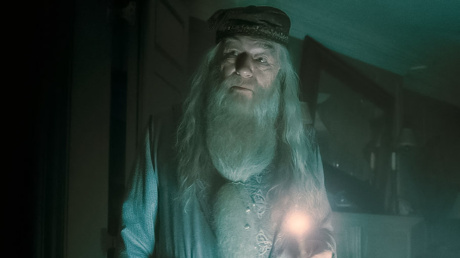 Harry Potter's Dumbledore, Actor Michael Gambon, Dies at 82