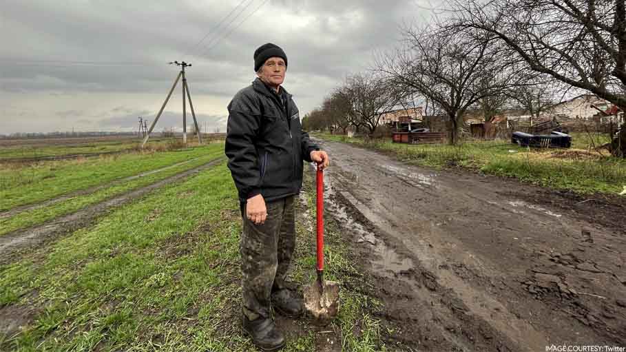 Ukraine's Farmers Suffer Russian Bombings and Grain Blockade