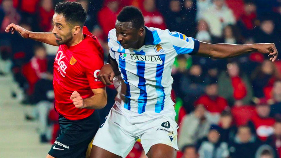Umar Sadiq Misses Opportunity to Secure Real Sociedad Cup Semi-Final Lead against Mallorca