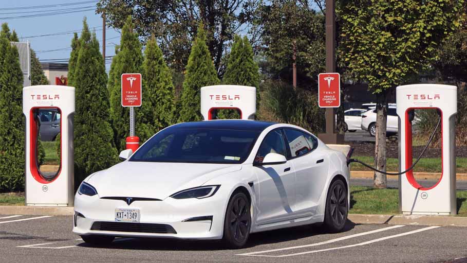 Tesla Announces $1.9 Billion Parts Procurement Deal with India, Confirms Minister