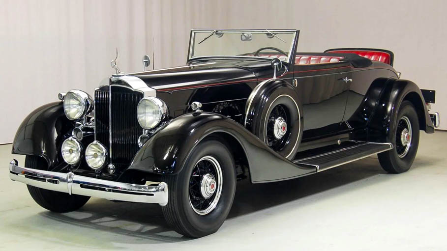 1934 Packard Coupe Roadster Wins at Car Show in Vadodara