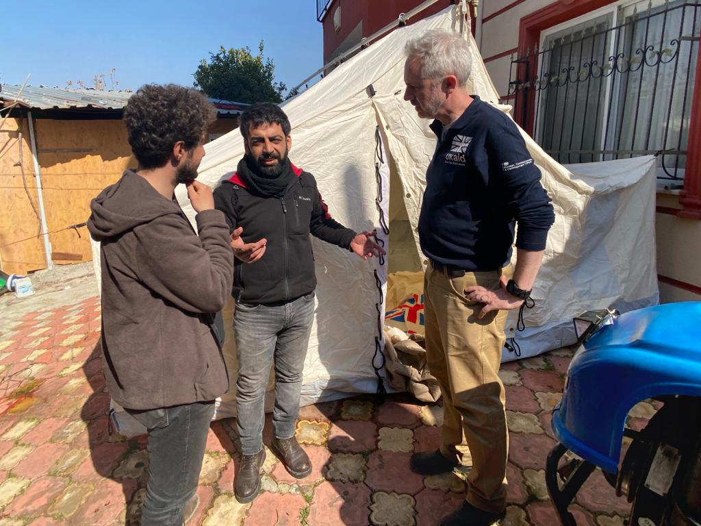 İskoç diplomasisi Türkiye’deki insani çabalara öncülük ediyor