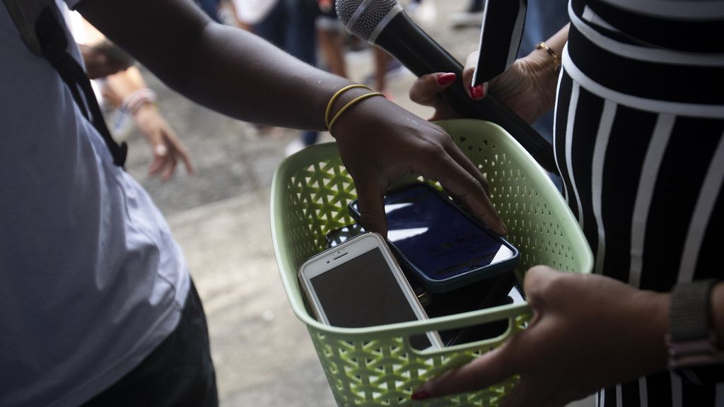 Portugal prohíbe el smartphone en las aulas, pero permite móviles sin internet – es-us.noticias.yahoo.com