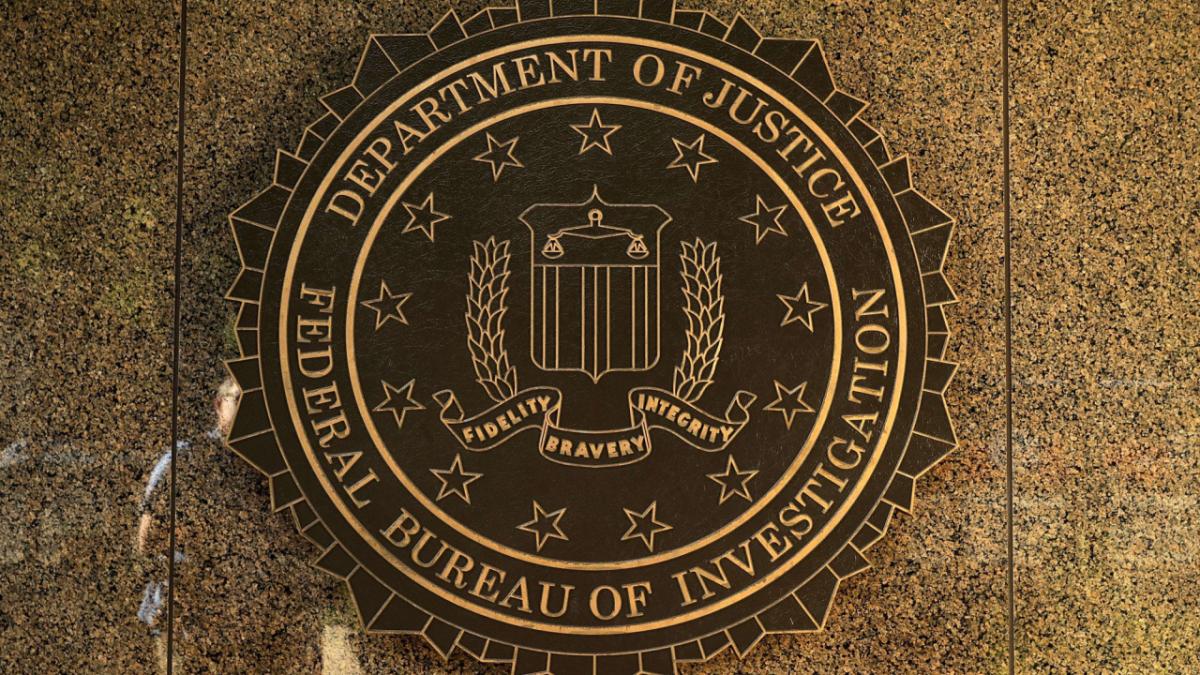 Policía federal de EU abre investigación penal contra exdirectores del FBI y la CIA – Yahoo