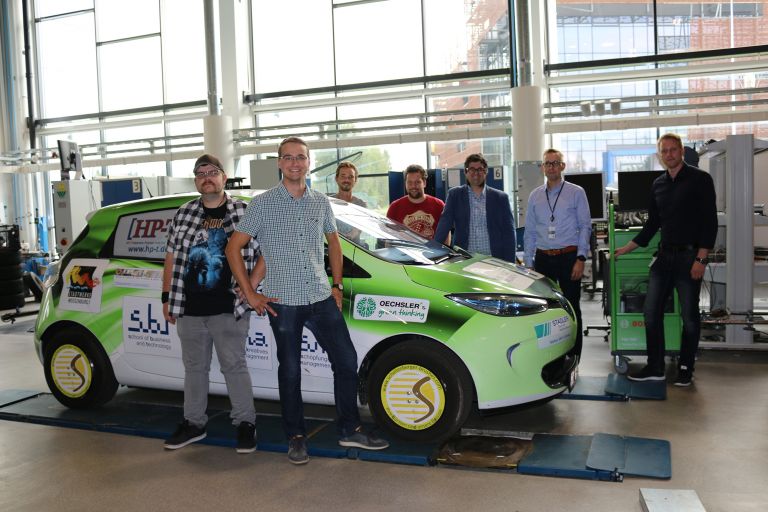 The drive with the e-car took the four-man-team all the way (2350 km) from Ansbach UAS to SeAMK.