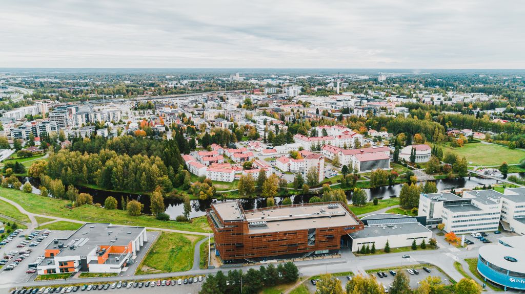 Ilmakuva SeAMKin kampusalueesta Seinäjoella.