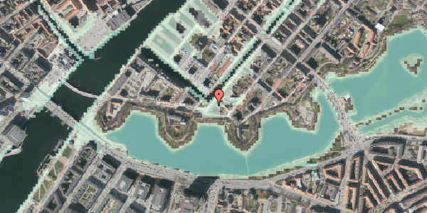 Stomflod og havvand på Overgaden Oven Vandet 4, 5. tv, 1415 København K