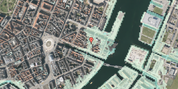 Stomflod og havvand på Toldbodgade 11, 1. th, 1253 København K