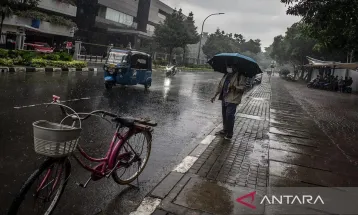 Jakarta Weather Today: Rain Expected in Afternoon to Evening